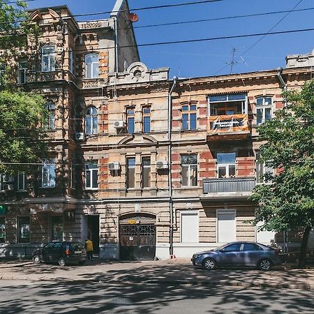 Elementary Hostel Odessa Eksteriør bilde