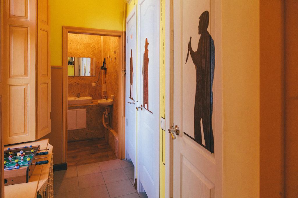 Elementary Hostel Odessa Eksteriør bilde