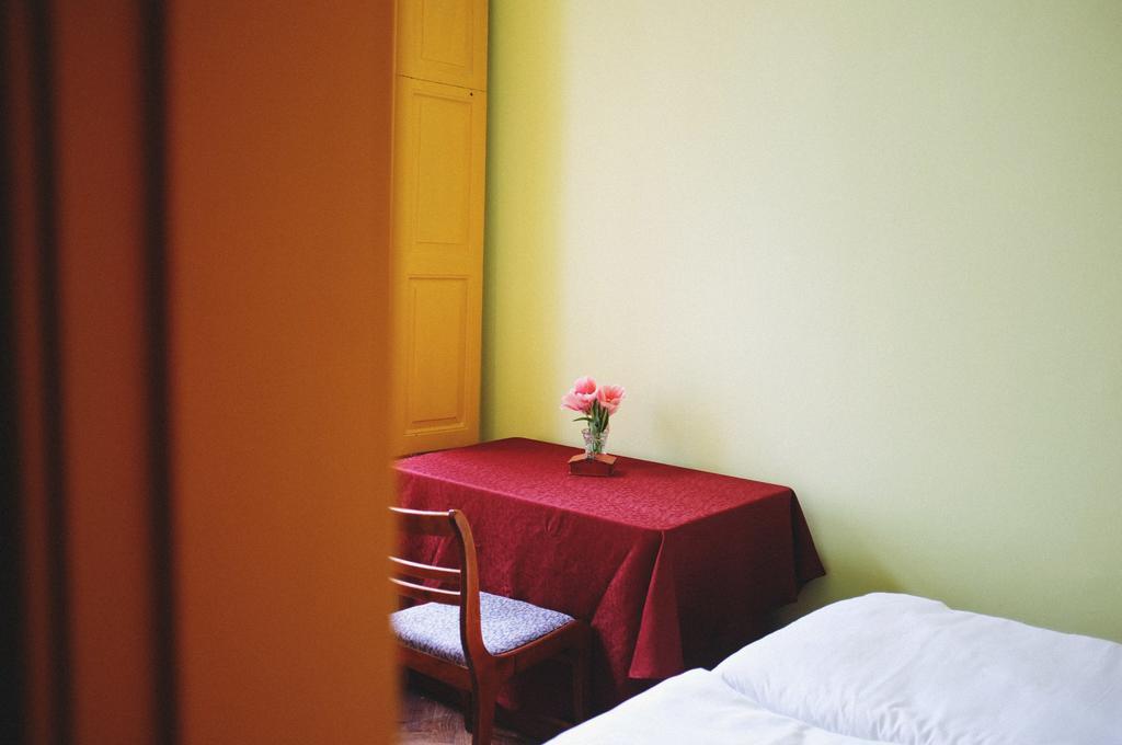 Elementary Hostel Odessa Eksteriør bilde