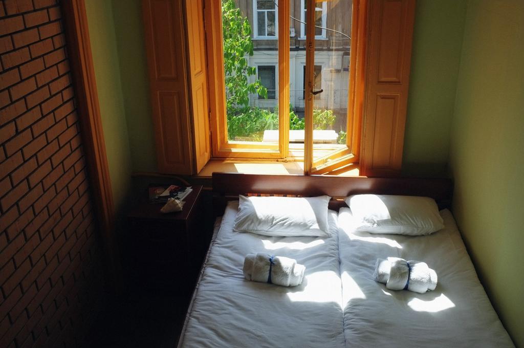 Elementary Hostel Odessa Eksteriør bilde